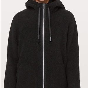 Lululemon black, cozy jacket!
